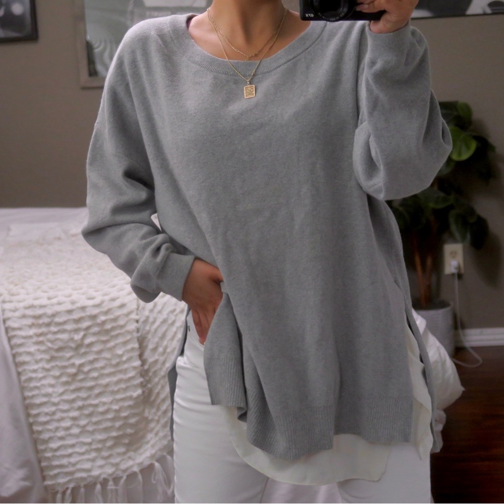 Alice + Olivia Gray Sweatshirt